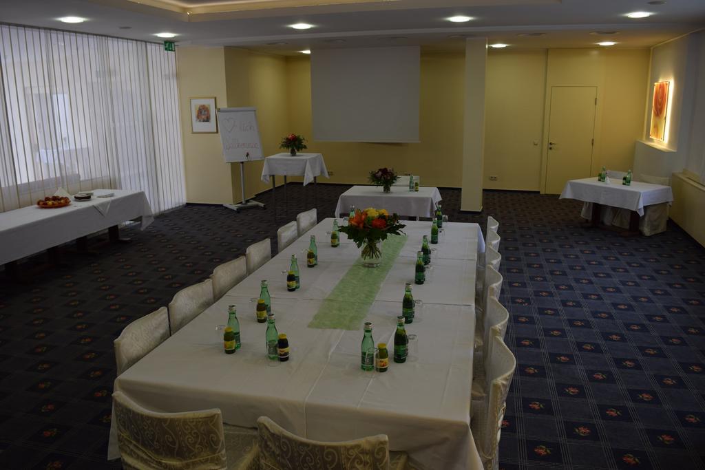Stadthotel Guertler Αμστέτεν Εξωτερικό φωτογραφία