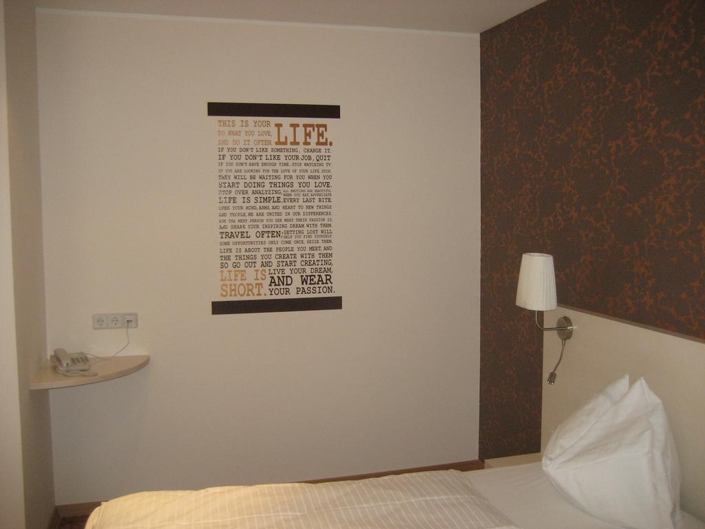 Stadthotel Guertler Αμστέτεν Εξωτερικό φωτογραφία